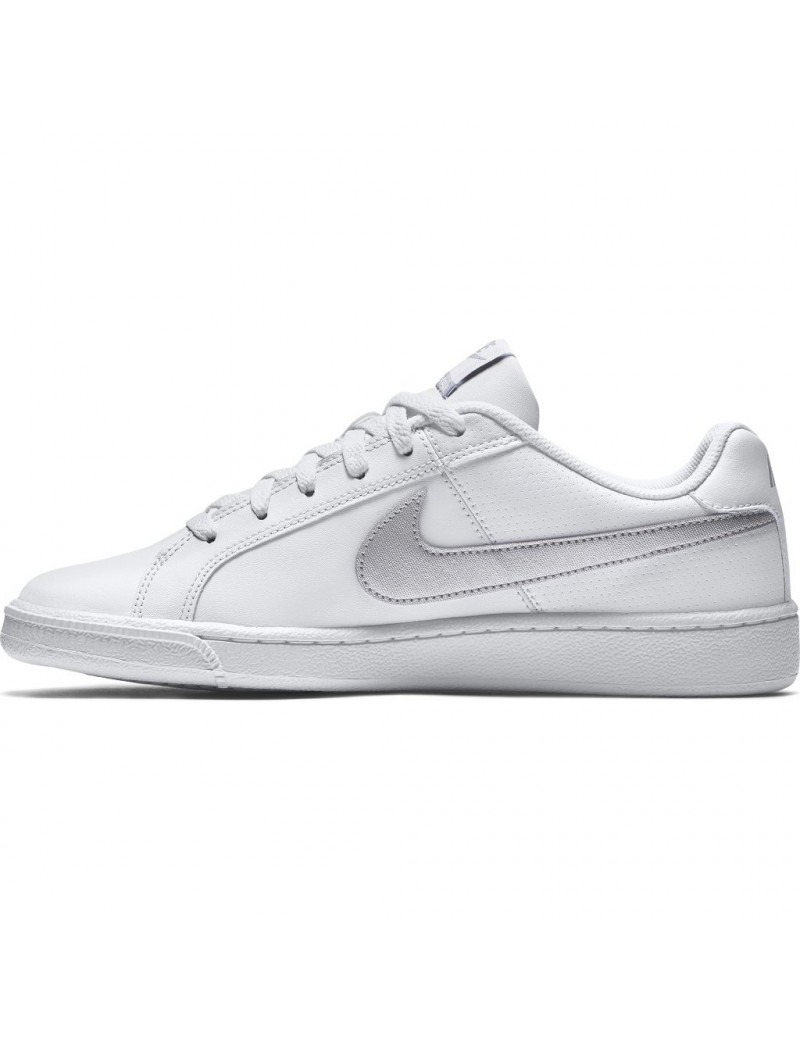 Nike 749867